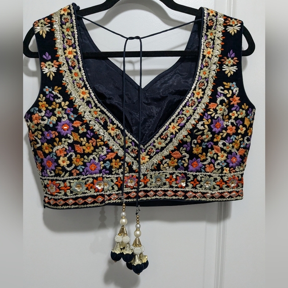 Embroidered Velvet Lehenga - Picture 3 of 11